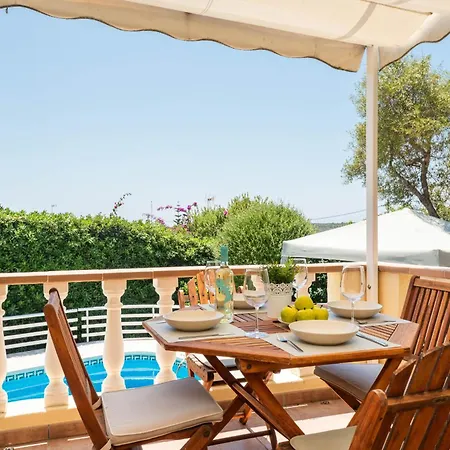 Mari - Con Piscina Privada Y Jardin En Calan Porter Villa Cala En Porter (Menorca)