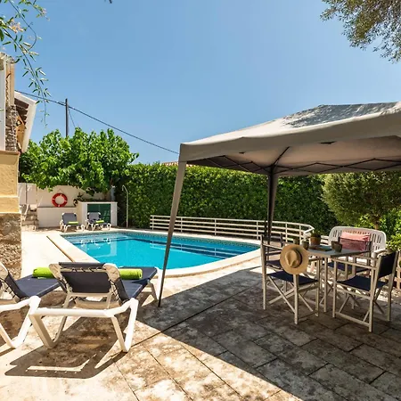 Mari - Con Piscina Privada Y Jardin En Calan Porter Cala En Porter (Menorca)