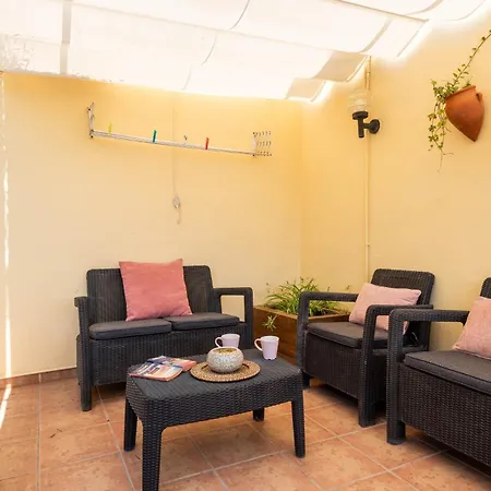 Villa Mari - Con Piscina Privada Y Jardin En Calan Porter