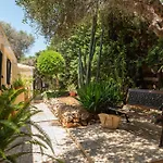 Mari - Con Piscina Privada Y Jardin En Calan Porter Villa