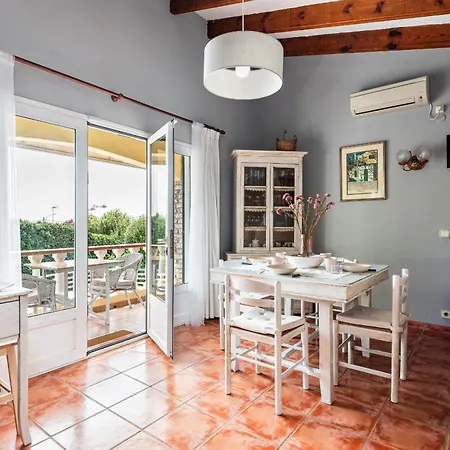 Willa Mari - Con Piscina Privada Y Jardin En Calan Porter