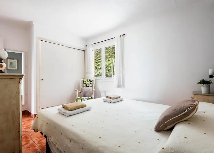 Willa Mari - Con Piscina Privada Y Jardin En Calan Porter