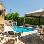 Mari - Con Piscina Privada Y Jardin En Calan Porter *